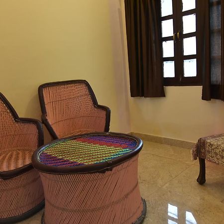 Hotel Burja Haveli Alwar Exterior foto