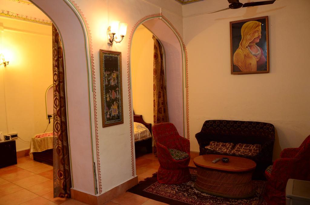 Hotel Burja Haveli Alwar Exterior foto